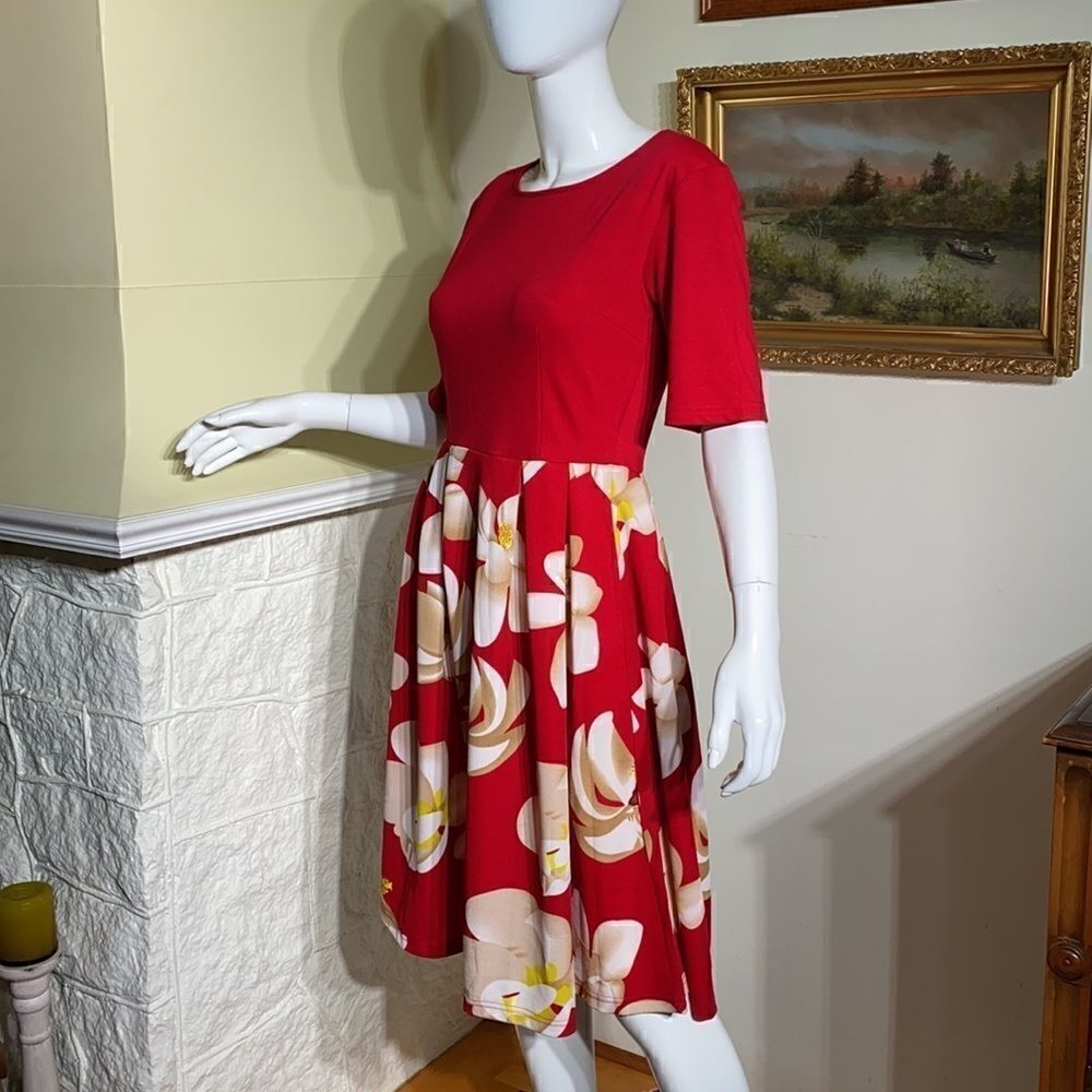NWT Red Floral Fit & Flair Dress - Picture 8 of 15